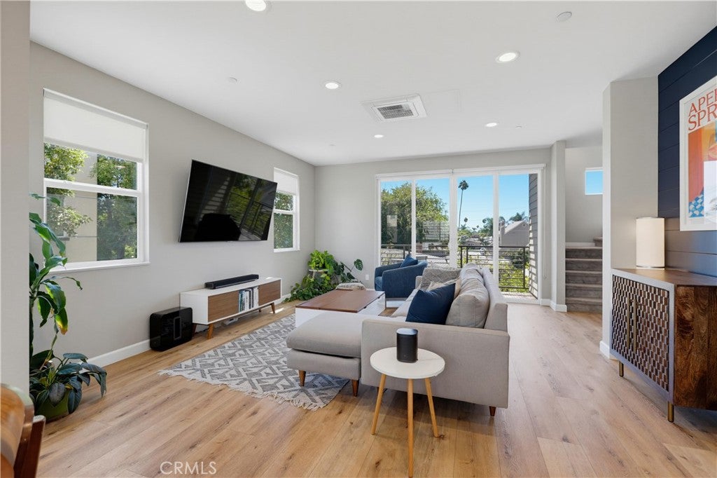 2125 Evans, Costa Mesa CA 92627 - Photo 7