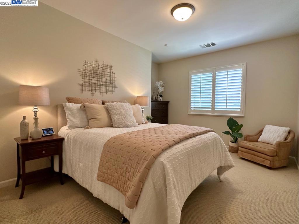 STONEBRAE COUNTRY CLUB - Residential