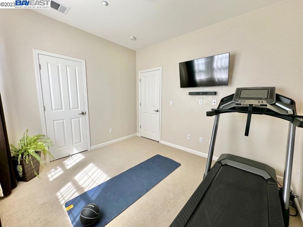 STONEBRAE COUNTRY CLUB - Residential