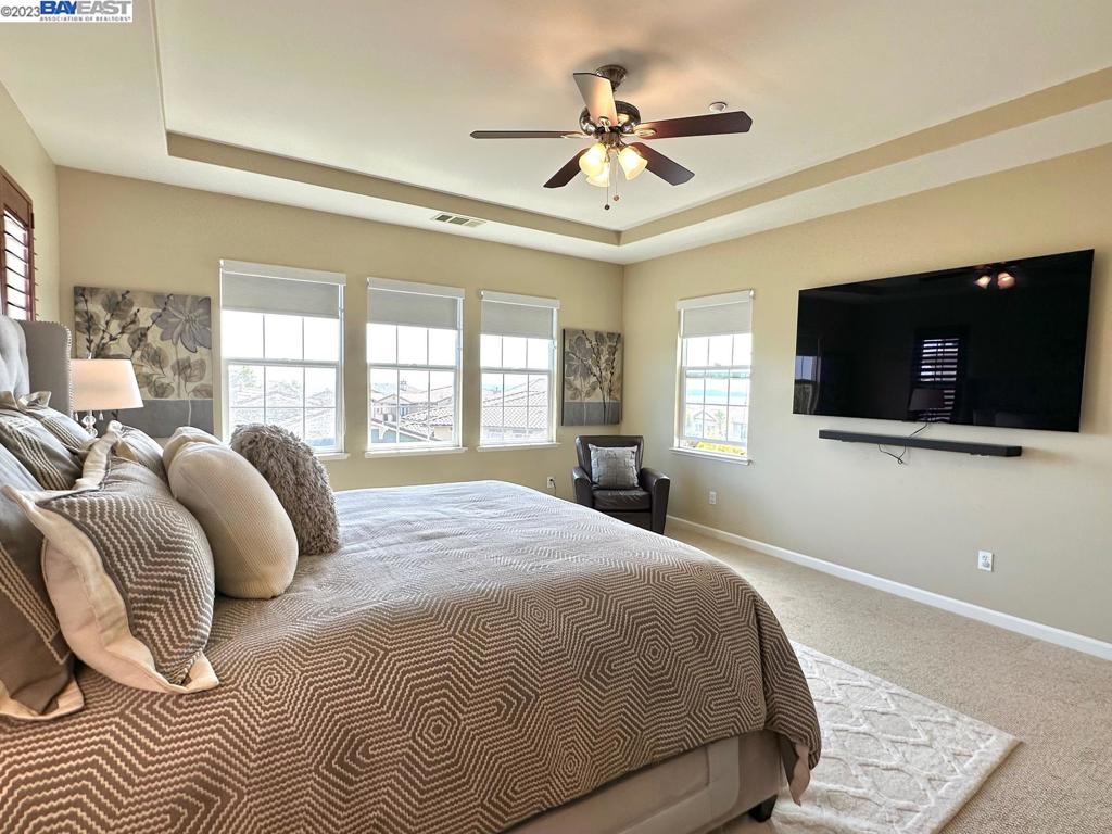 STONEBRAE COUNTRY CLUB - Residential