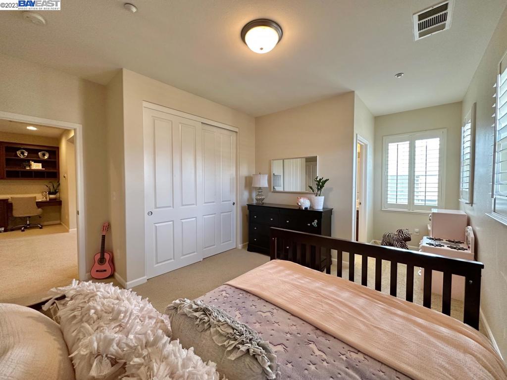 STONEBRAE COUNTRY CLUB - Residential