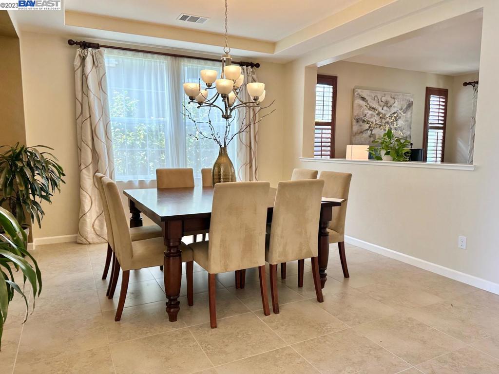 STONEBRAE COUNTRY CLUB - Residential