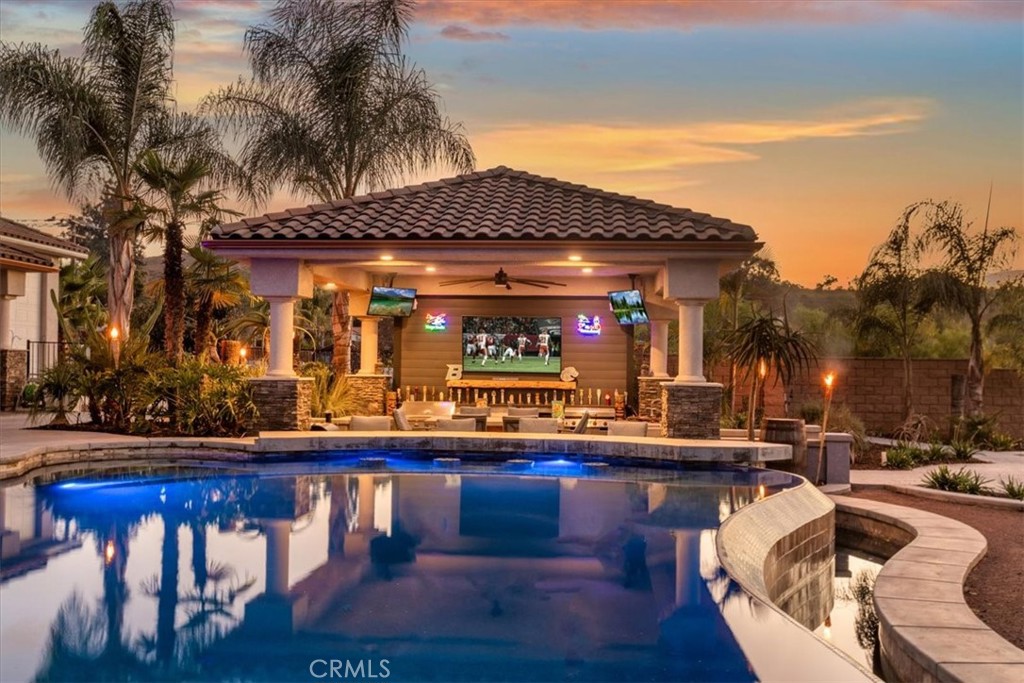 17180 Mockingbird Canyon Road