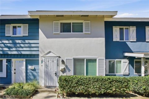 Photo of 19788 Coventry Lane Ln, Huntington Beach, CA 92646 (MLS # OC26222047)