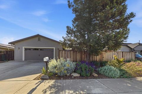 Photo of Hollister, CA 95023 (MLS # ML82044586)