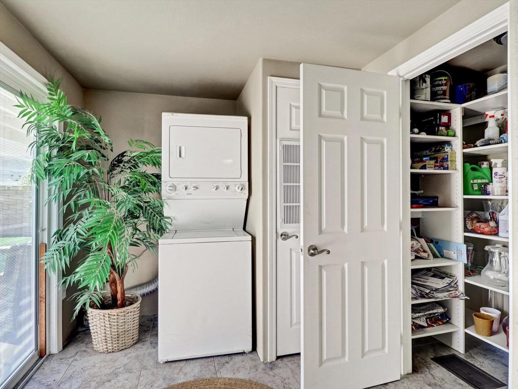 Palm Desert Greens - Manufactured In Park