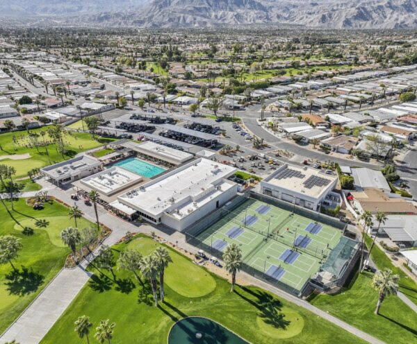 Palm Desert Greens - Manufactured In Park