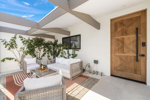 Photo of 80100 Vista Grande, La Quinta, CA 92253 (MLS # 219135896DA)