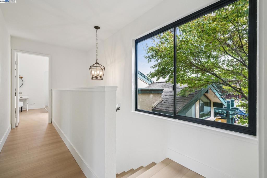 HARBOR BAY - Residential