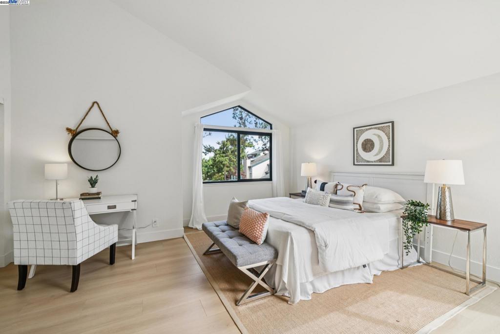 HARBOR BAY - Residential