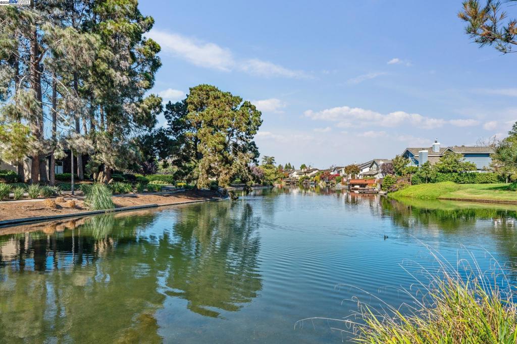 HARBOR BAY - Residential