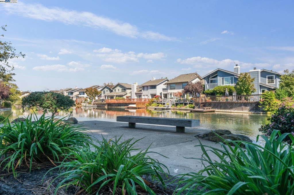 HARBOR BAY - Residential