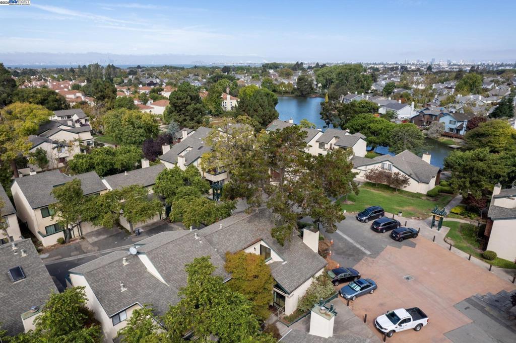 HARBOR BAY - Residential
