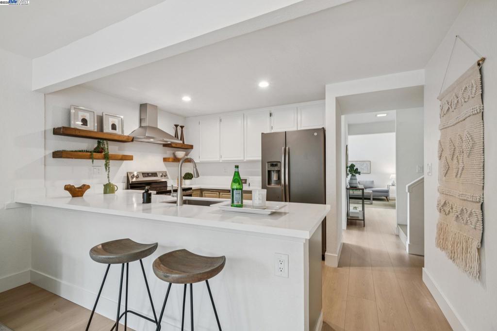 HARBOR BAY - Residential