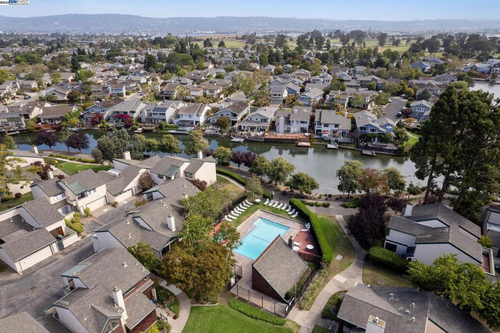 HARBOR BAY - Residential