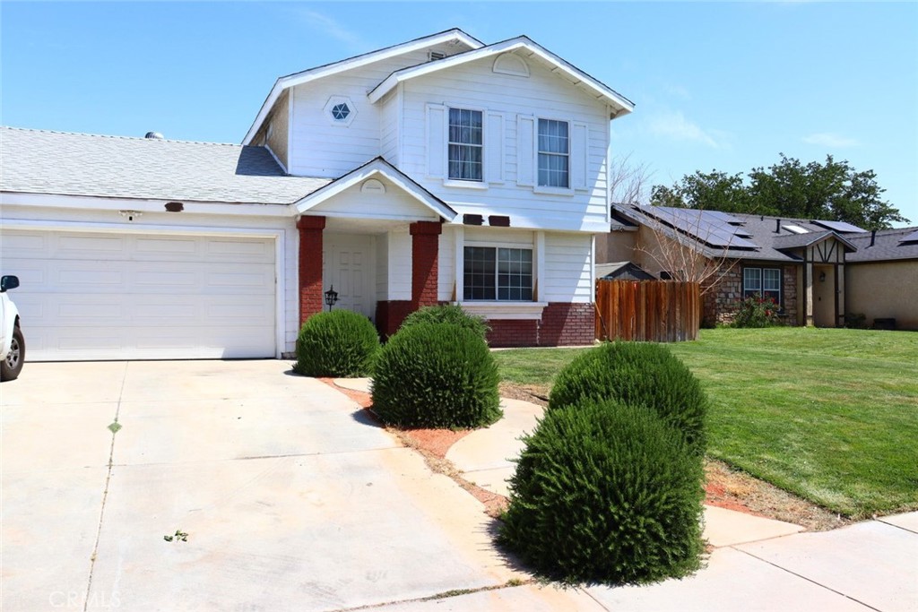 5009 E Avenue R11