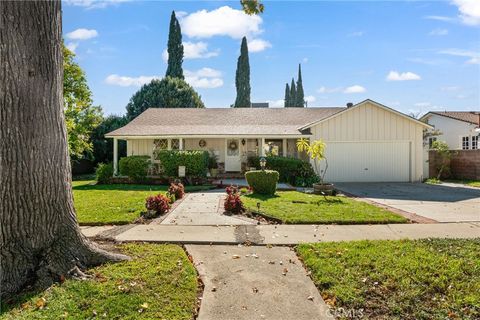 Photo of 16458 Calahan, North Hills, CA 91343 (MLS # SR25268417)