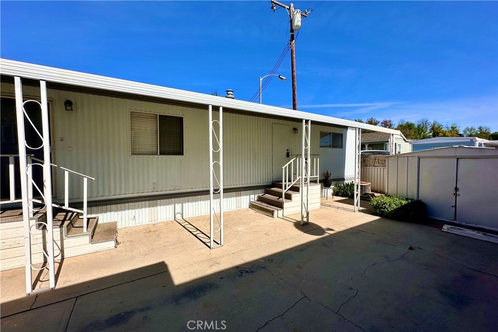 3825 Valley Boulevard 46