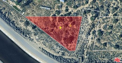 Photo of 100 E 49th Street, Palmdale, CA 93550 (MLS # 26658611)