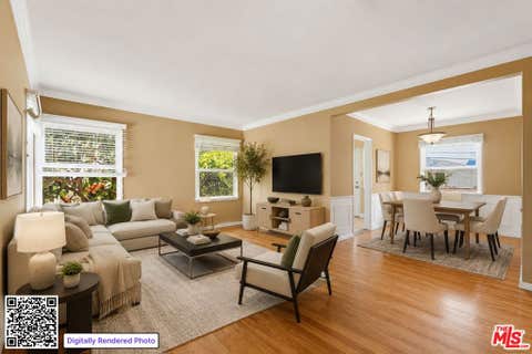 Photo of 10620 1/2 Holman Avenue, Los Angeles, CA 90024 (MLS # 26873911)