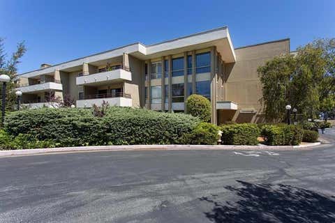 Photo of 10 Scenic Way #212, San Mateo, CA 94403 (MLS # ML82055954)