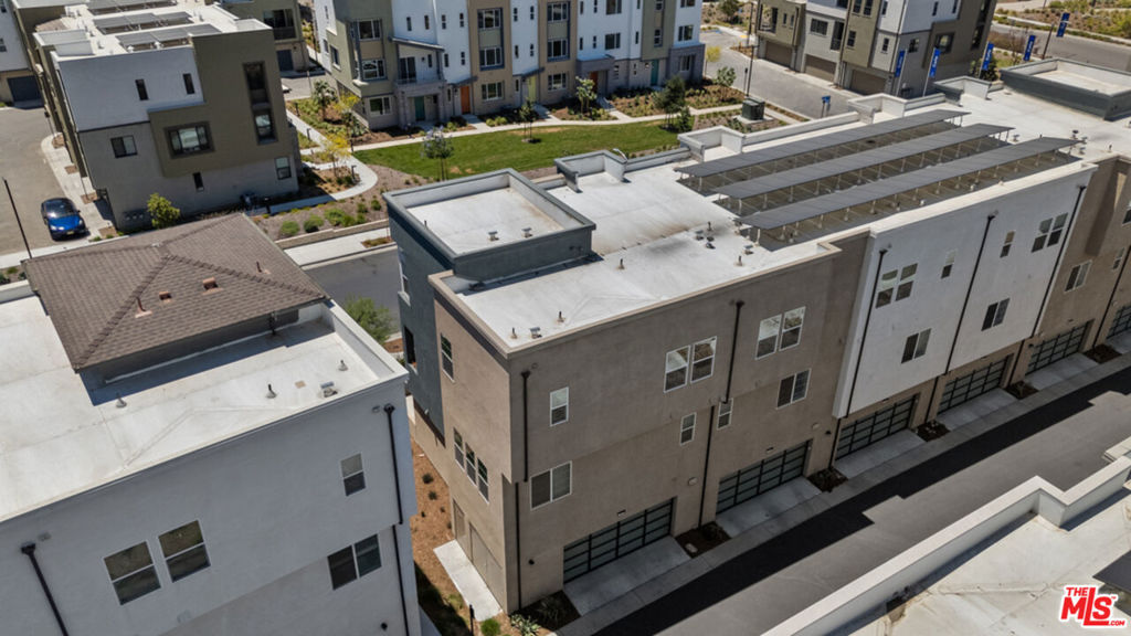 LANTANA - Residential
