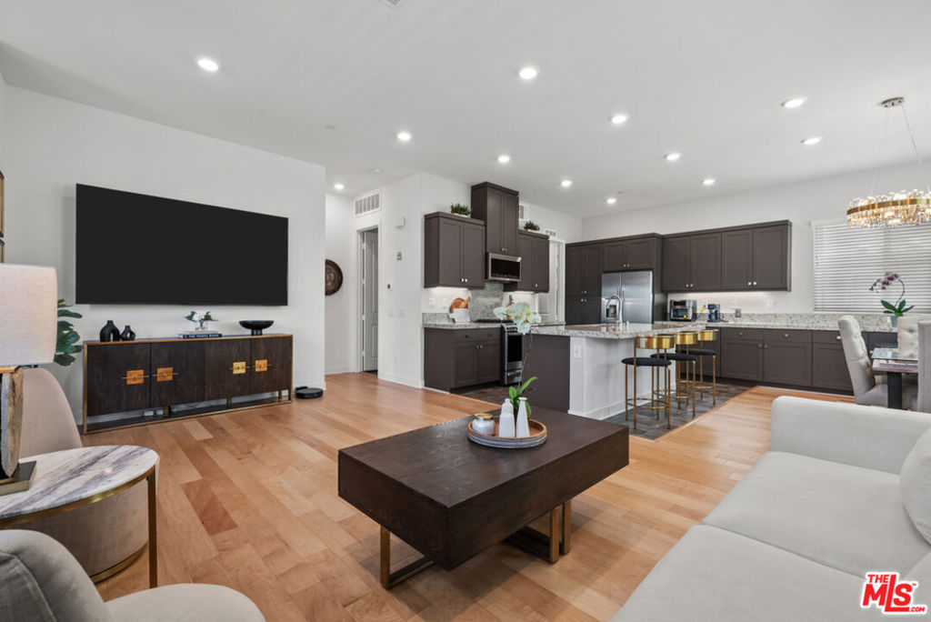 LANTANA - Residential