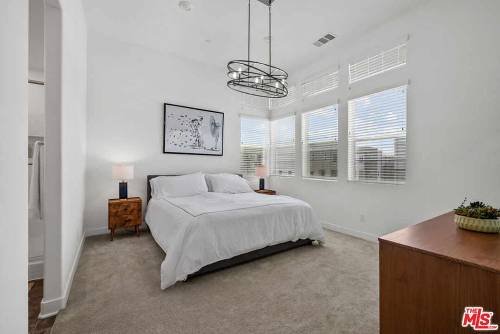 LANTANA - Residential