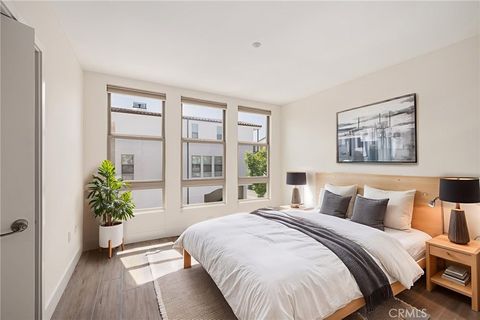 576 S Brea Boulevard Brea CA 92821