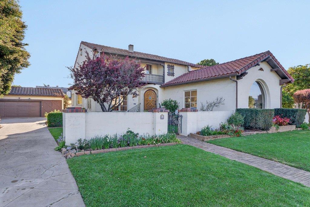 65 Monte Vista Avenue