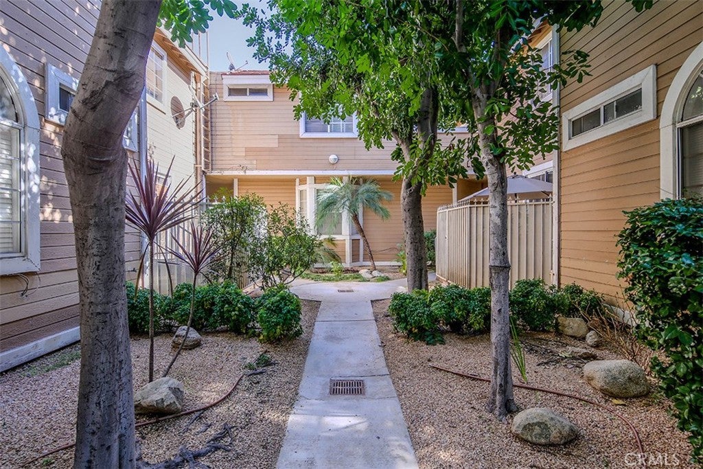 331 Genoa E