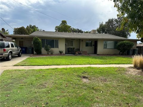 Photo of 2410 S Street, Merced, CA 95340 (MLS # MC25249516) Photo of 2410 S Street, Merced, CA 95340 (MLS # MC25249516)