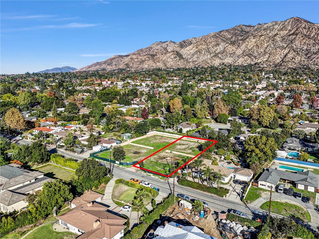 89 E Orange Grove Avenue