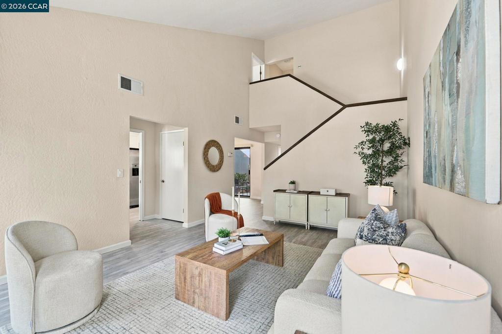 369 Scottsdale Rd.