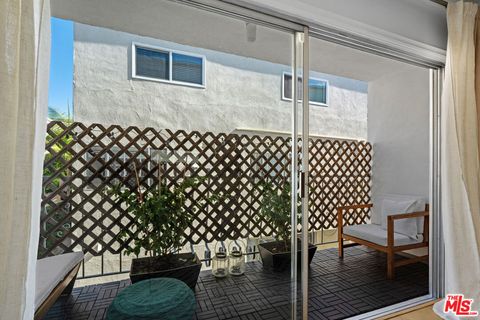 Tiny photo for 2431 3rd Street #10, Santa Monica, CA 90405 (MLS # 25595789)