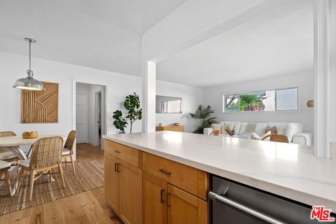 Tiny photo for 2431 3rd Street #10, Santa Monica, CA 90405 (MLS # 25595789)