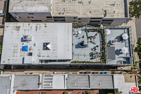 Tiny photo for 2431 3rd Street #10, Santa Monica, CA 90405 (MLS # 25595789)