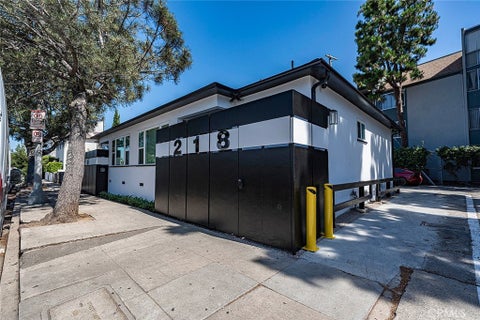 Photo of 218 Venice Way Way, Venice, CA 90291 (MLS # OC26121239)