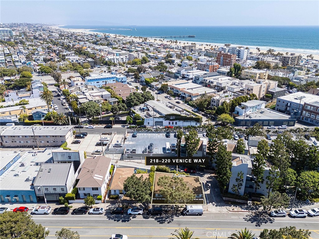 218 Venice Way