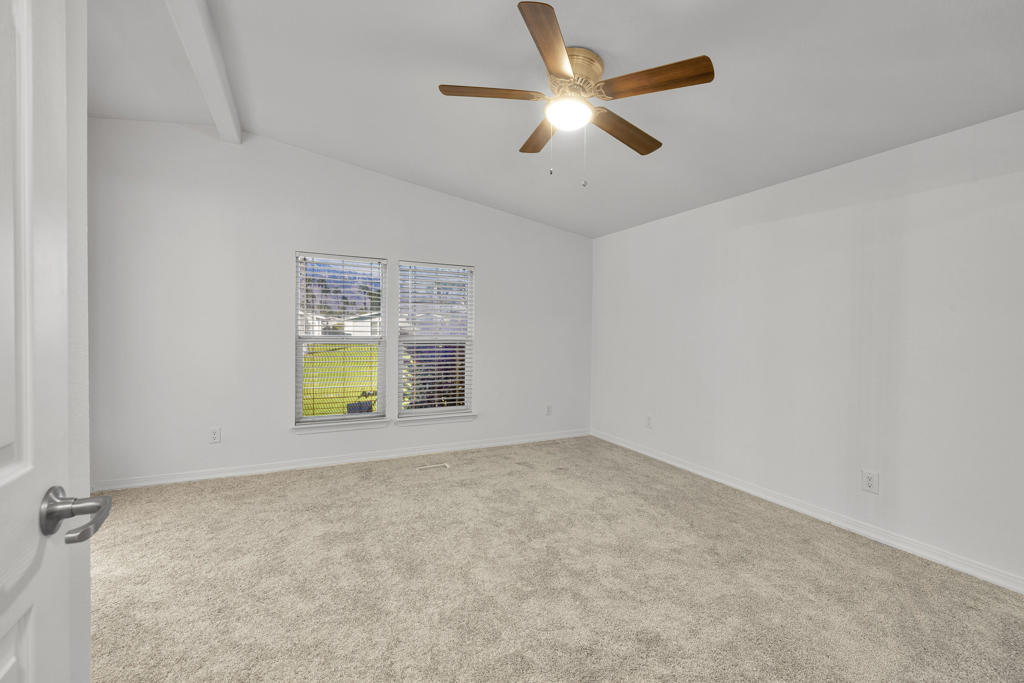 Desert Sands Mobile - Manufactured In Park