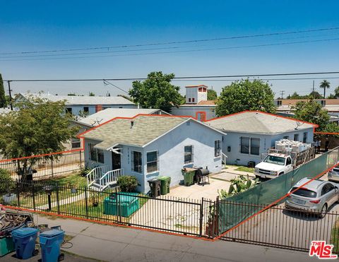 Photo of 11012 Willowbrook Avenue, Los Angeles, CA 90059 (MLS # 26633701)