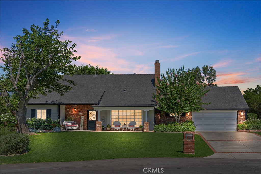 2270 Caballeros Road