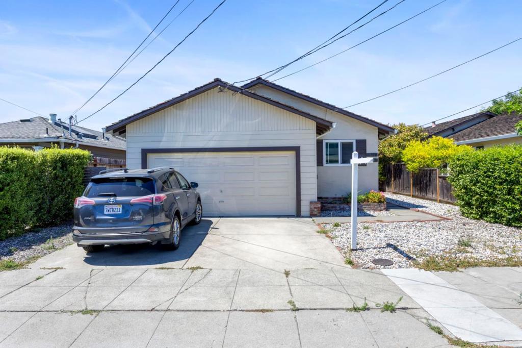 Well-maintained duplex offering strong lifestyle and investment appeal in Redwood City just steps away form Red Morton Park. This versatile property features two spacious units one 2BD/1BA and one 1BD/1BAeach with its own private fenced yard. The units share a two-car garage equipped with a washer and dryer, plus additional storage. Property is separately metered for gas and electric. Ideal for owner-occupants looking to offset their mortgage with rental income or investors seeking a high-performing asset. Located just steps from Red Morton Park and minutes from shopping, schools, and downtown amenities. With a proven rental history and a location in one of the Peninsulas most stable investment neighborhoods, 944-946 Valota Road is a rare opportunity that offers flexibility, functionality, and long-term value. "Can be acquired together with 938-940 Valota also available for sale to create an exceptional family compound or unlock prime potential for future development."