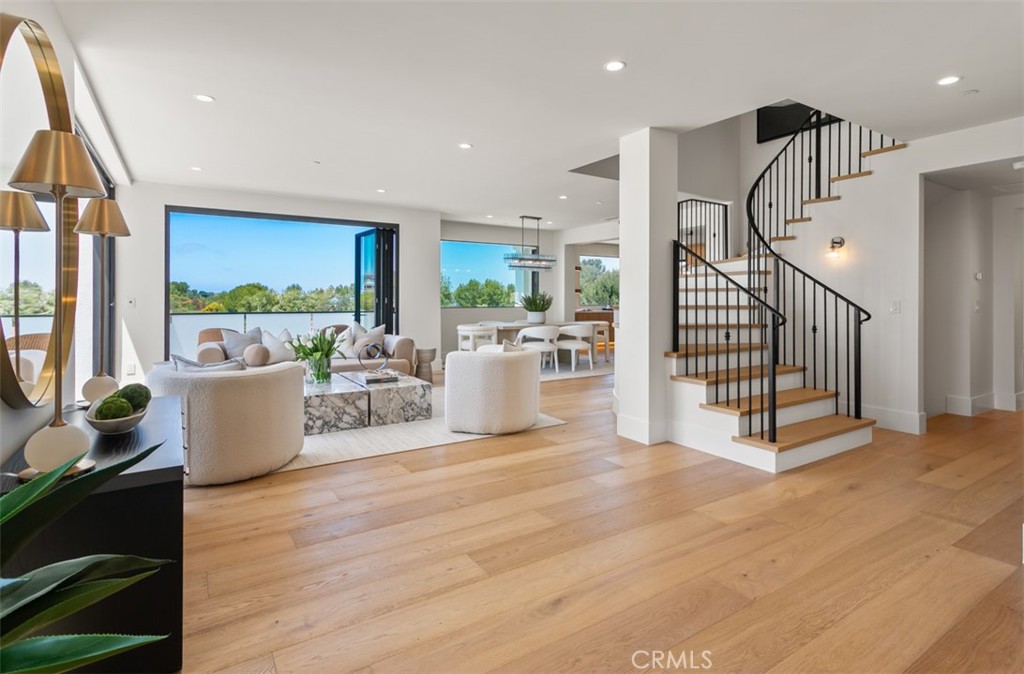 4 Sunset Cove