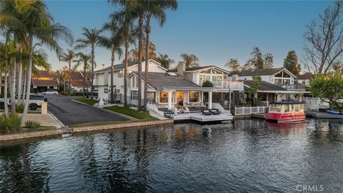 Photo of 21961 Cayuga Lane Ln, Lake Forest, CA 92630 (MLS # OC26033061)