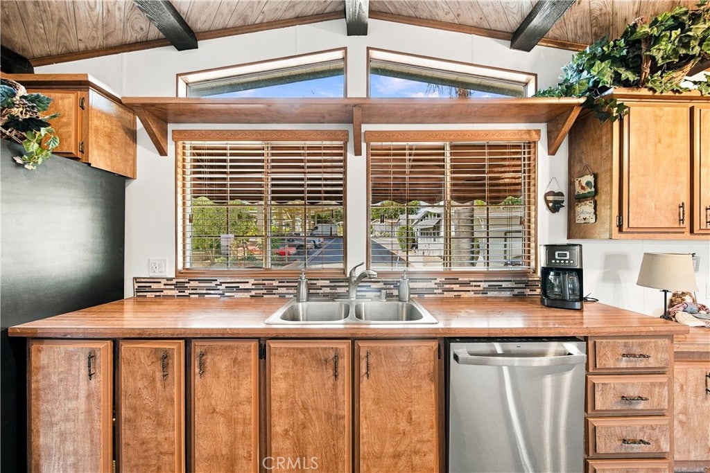 31344 N Lakehills Rd 3