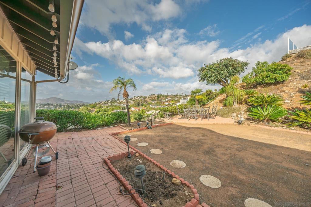 La Mesa - Residential