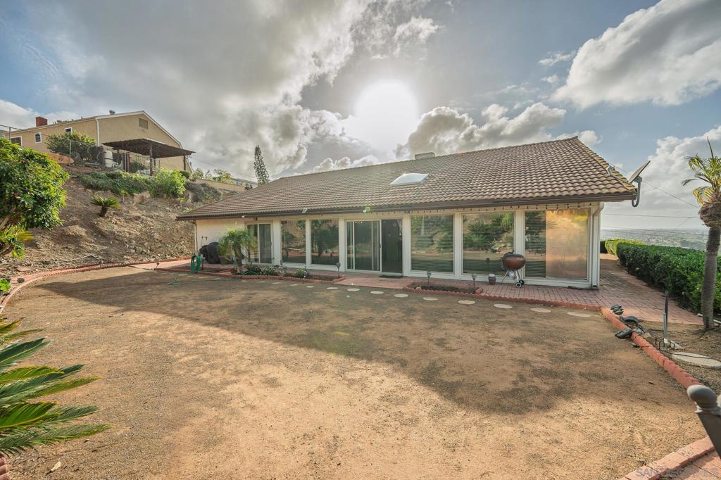 La Mesa - Residential