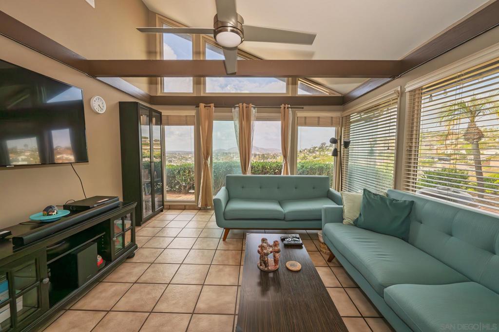 La Mesa - Residential