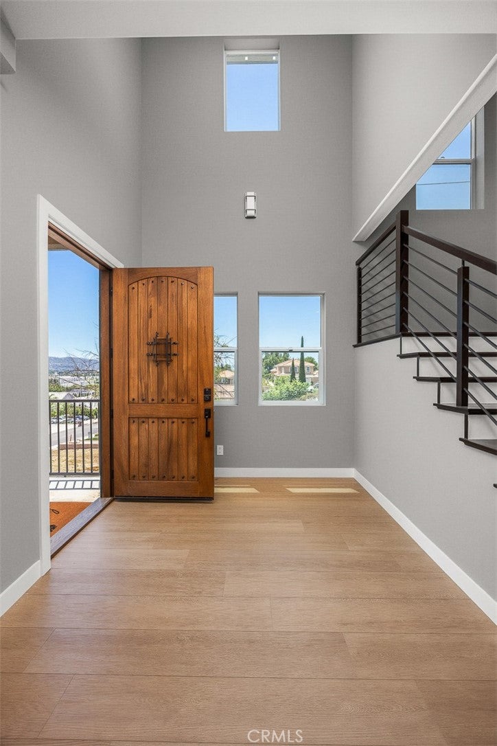 693 Castlehill Drive